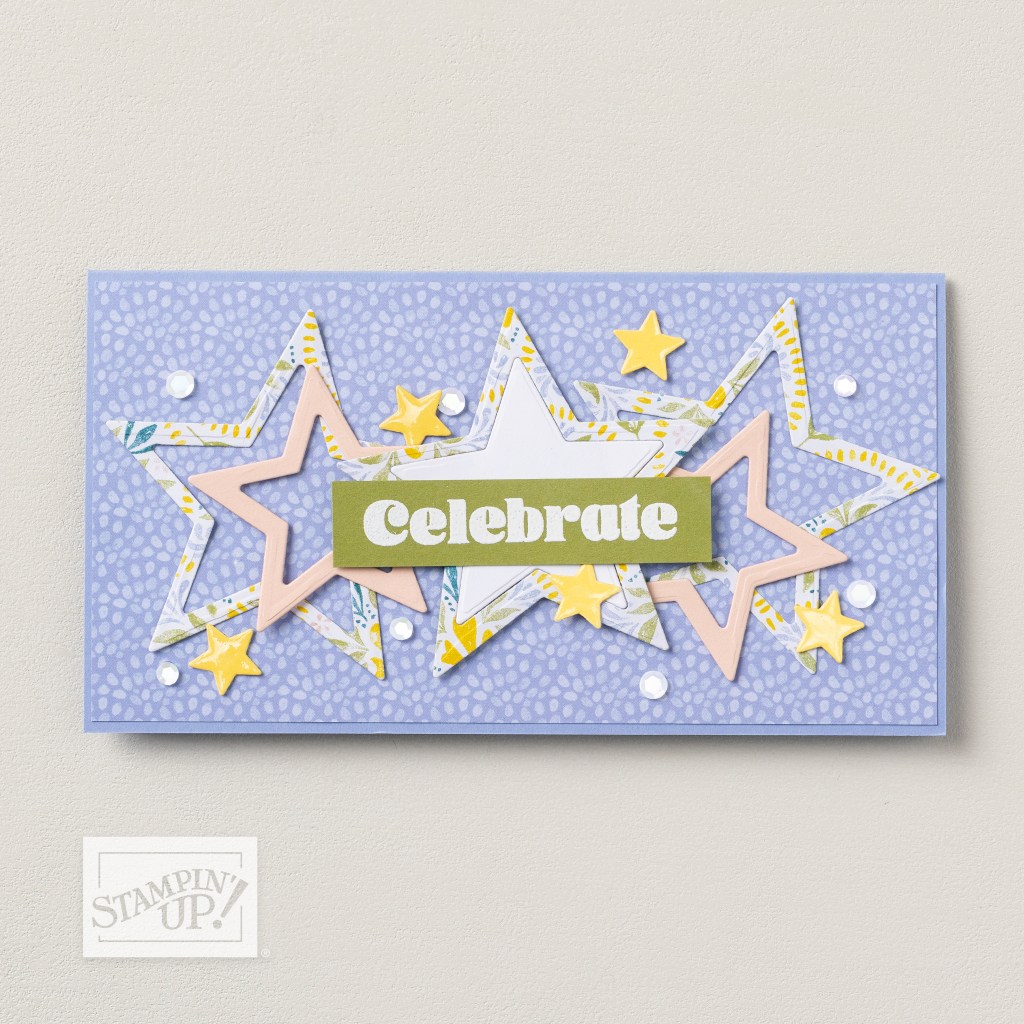 Eine festliche Karte mit bunten Sternen und dem Wort 'Celebrate' in der Mitte auf einem lilafarbenen Hintergrund.